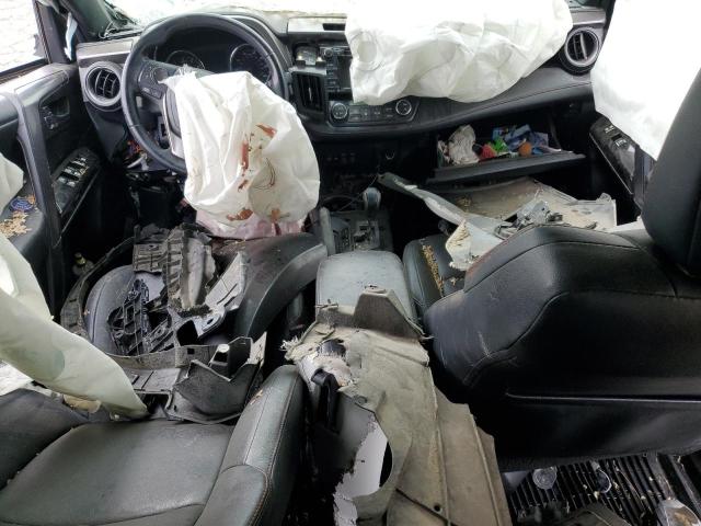 56281305 :رقم المزاد ، JTMNFREV7JJ725510 vin ، 2018 Toyota Rav4 Se مزاد بيع