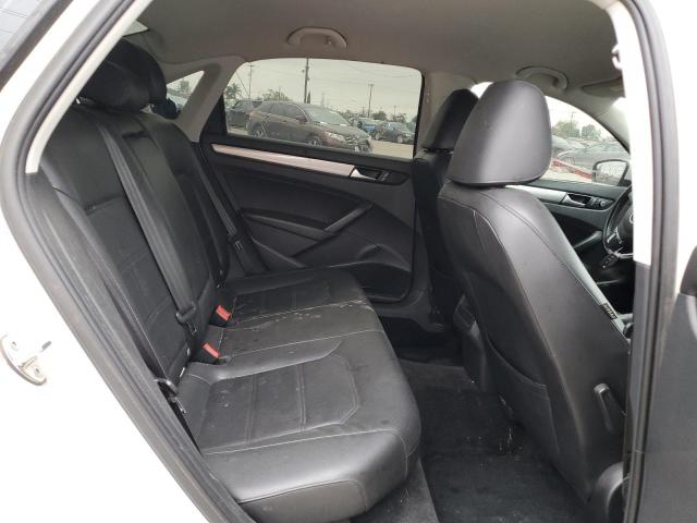 Auction sale of the 2015 Volkswagen Passat S, vin: 1VWAT7A38FC108979, lot number: 55820225