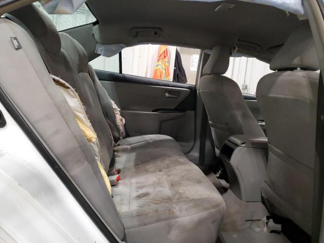 57503215 :رقم المزاد ، 4T4BF1FK3FR516510 vin ، 2015 Toyota Camry مزاد بيع