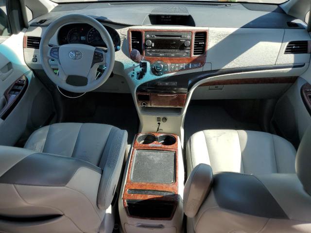 2013 Toyota Sienna Le მანქანა იყიდება აუქციონზე, vin: 5TDKK3DC5DS282857, აუქციონის ნომერი: 57984075
