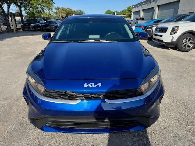 57675865 :رقم المزاد ، 3KPF24AD4NE464503 vin ، 2022 Kia Forte Fe مزاد بيع