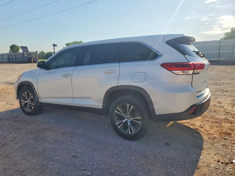 Продажа на аукционе авто 2019 Toyota Highlander, vin: 5TDZARFH9KS043130, номер лота: 53571296