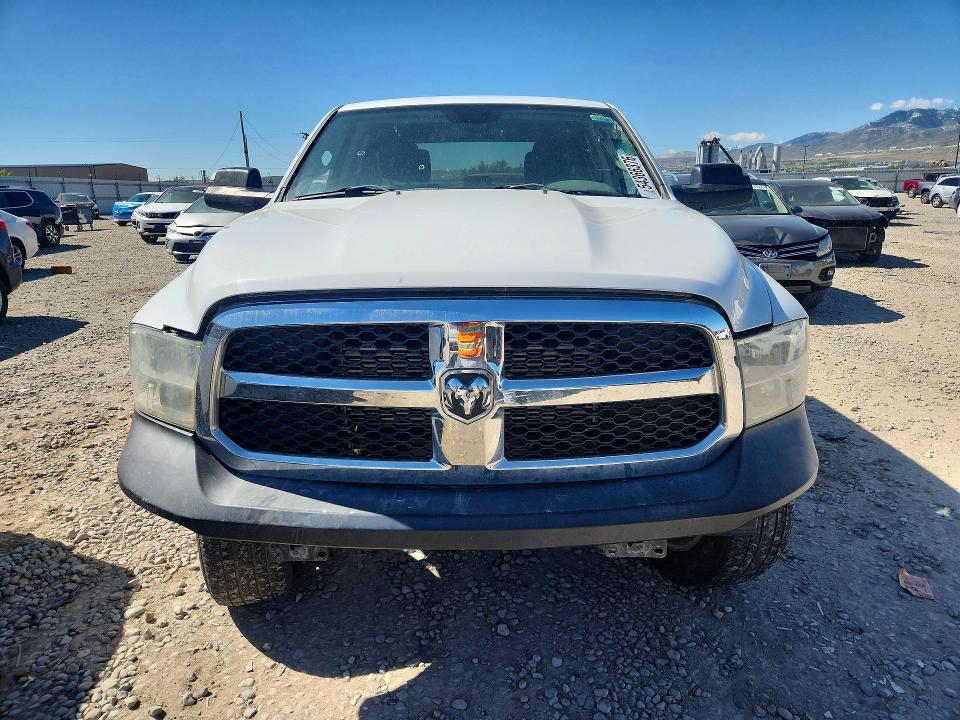 54366376 :رقم المزاد ، 1C6RR7SM4FS721190 vin ، 2015 Ram 1500 مزاد بيع