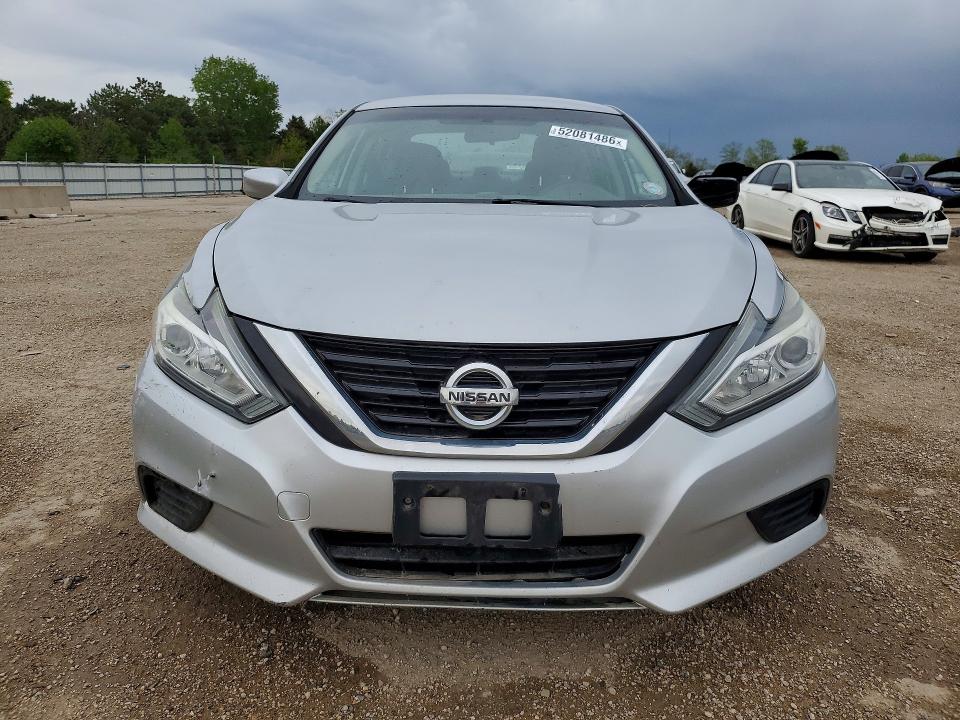 Продаж на аукціоні авто 2017 Nissan Altima, vin: 1N4AL3AP5HN352438, номер лоту: 52081486