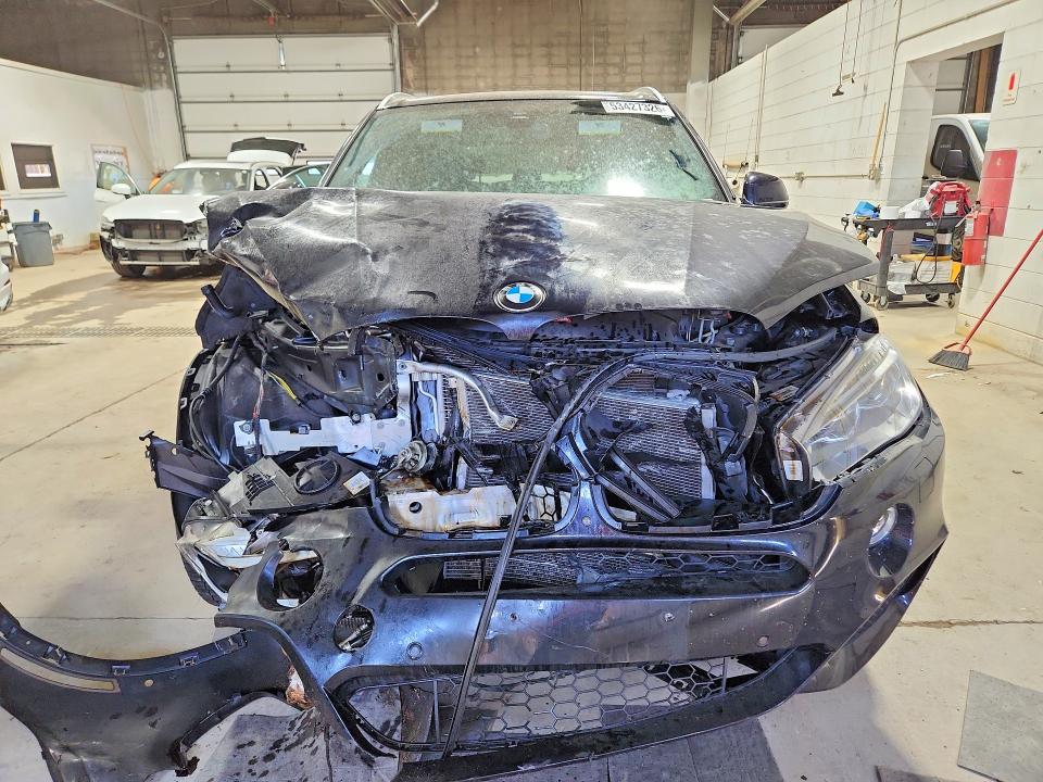 Продажа на аукционе авто 2017 Bmw X5, vin: 5UXKR6C52H0J83811, номер лота: 53427326
