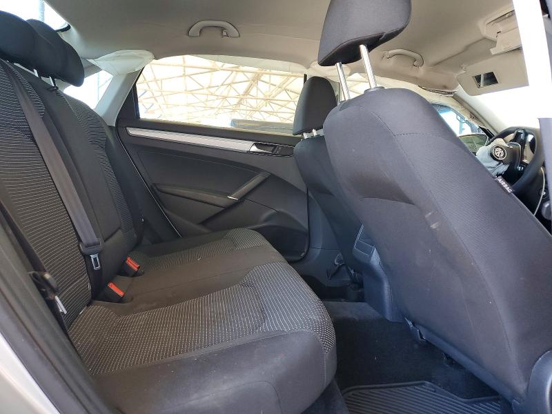 Продажа на аукционе авто 2017 Volkswagen Passat, vin: 1VWAT7A38HC042632, номер лота: 53738316