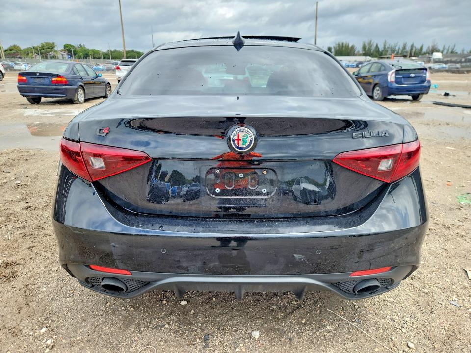 51616426 :رقم المزاد ، ZARFANBN4L7626178 vin ، 2020 Alfa Romeo Giulia مزاد بيع