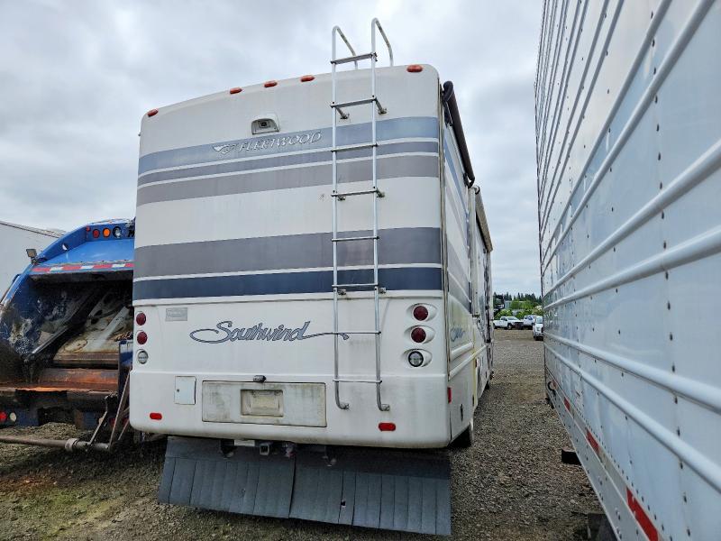 Продажа на аукционе авто 2006 Fleetwood Southwind, vin: 5B4MP67G353410290, номер лота: 52182276