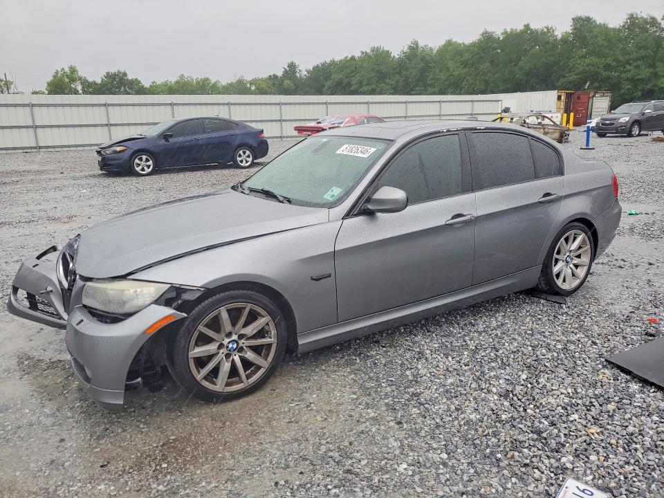 51826346 :رقم المزاد ، WBAPH7G51BNN03864 vin ، 2011 Bmw 328 مزاد بيع