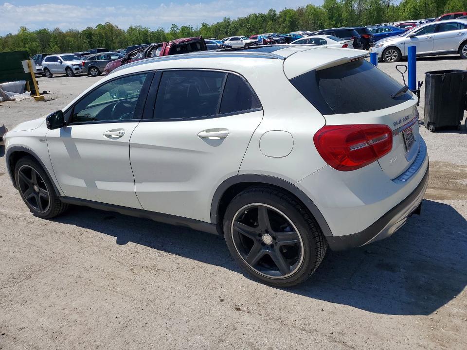 52361256 :رقم المزاد ، WDCTG4GB9FJ039092 vin ، 2015 Mercedes-benz Gla مزاد بيع