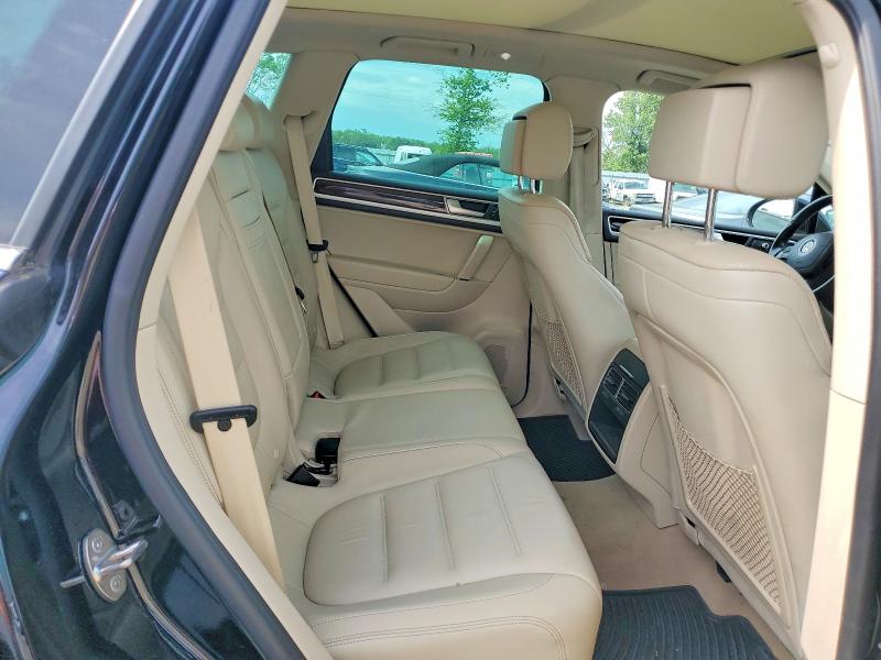 50517126 :رقم المزاد ، WVGEF9BP9GD002203 vin ، 2016 Volkswagen Touareg مزاد بيع
