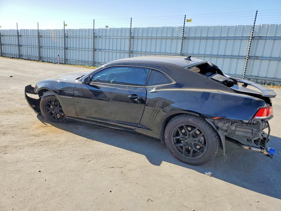 54717646 :رقم المزاد ، 2G1FB1E33F9213500 vin ، 2015 Chevrolet Camaro مزاد بيع