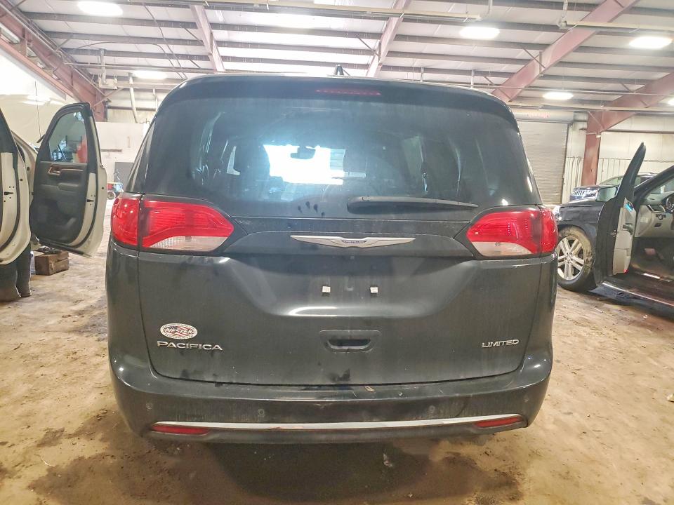 51086646 :رقم المزاد ، 2C4RC1GG4LR151957 vin ، 2020 Chrysler Pacifica مزاد بيع