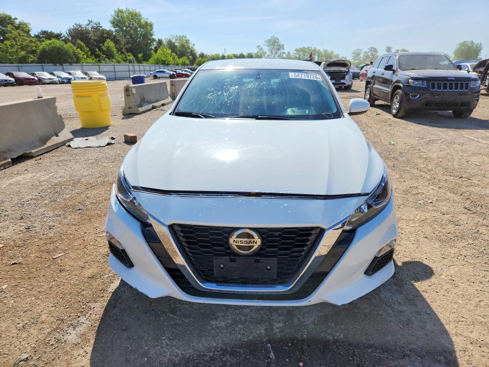 54719726 :رقم المزاد ، 1N4BL4BV0KC167708 vin ، 2019 Nissan Altima مزاد بيع