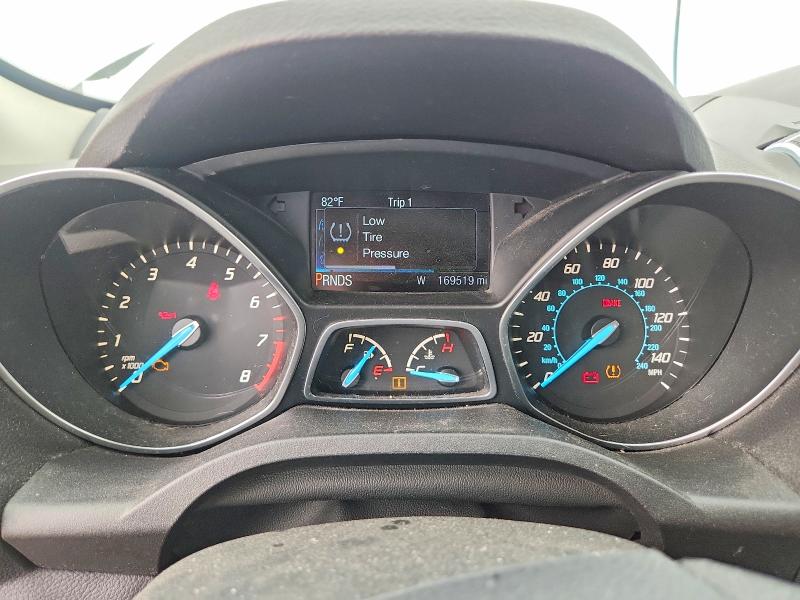 Продаж на аукціоні авто 2016 Ford Escape, vin: 1FMCU0GXXGUC11824, номер лоту: 52925766