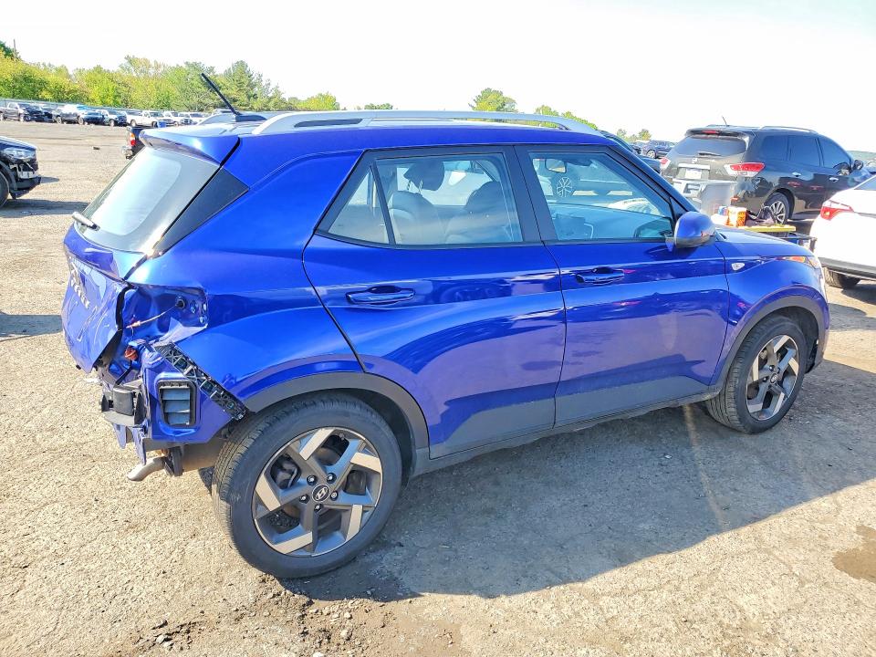 51095226 :رقم المزاد ، KMHRC8A38RU338897 vin ، 2024 Hyundai Venue مزاد بيع