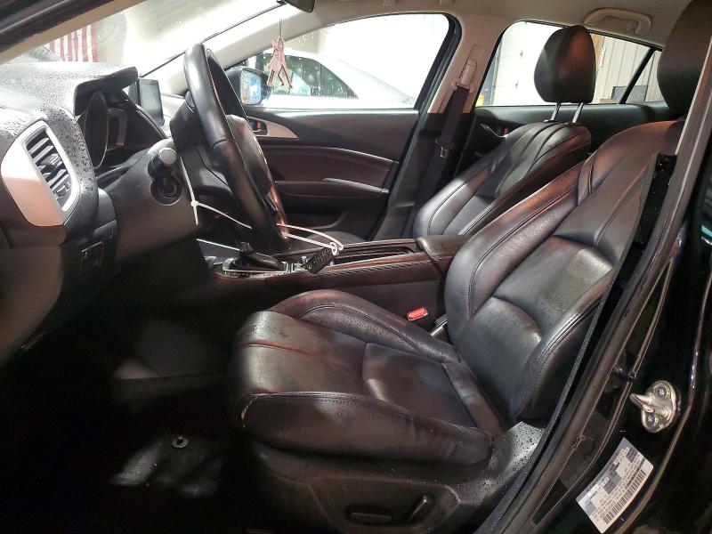 54855836 :رقم المزاد ، 3MZBN1V35JM188125 vin ، 2018 Mazda 3 مزاد بيع