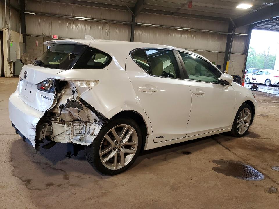 52199266 :رقم المزاد ، JTHKD5BH0F2245938 vin ، 2015 Lexus Ct مزاد بيع