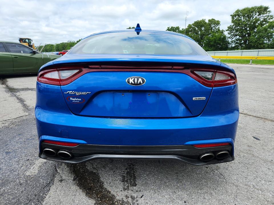 54204176 :رقم المزاد ، KNAE25LA3J6033085 vin ، 2018 Kia Stinger مزاد بيع
