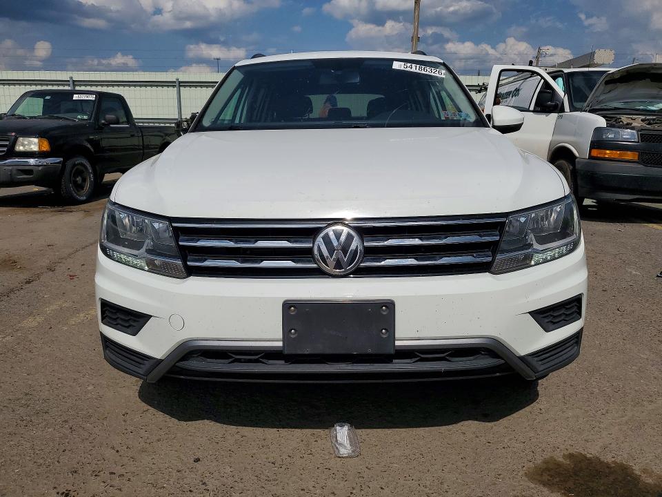 54186326 :رقم المزاد ، 3VV2B7AX8KM053764 vin ، 2019 Volkswagen Tiguan مزاد بيع