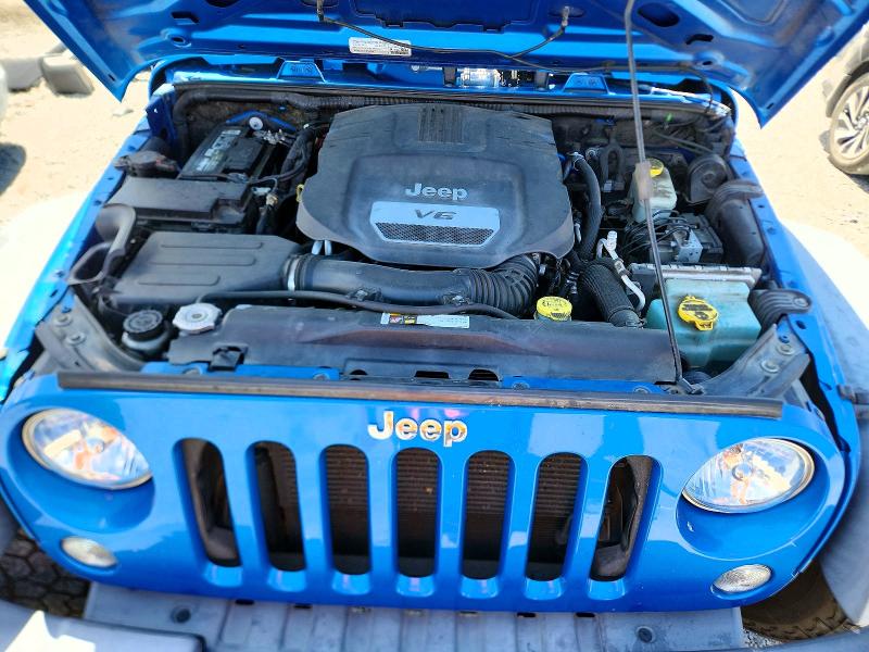 Продажа на аукционе авто 2015 Jeep Wrangler Unlimited, vin: 1C4BJWDGXFL560969, номер лота: 54912276