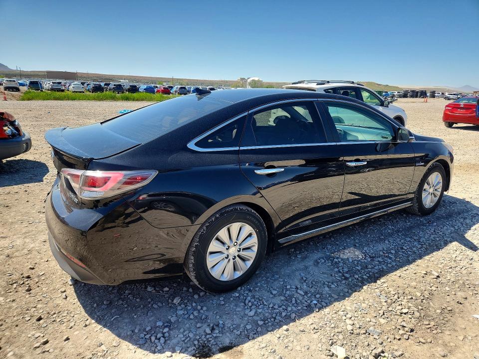 2016 Hyundai Sonata Hybrid მანქანა იყიდება აუქციონზე, vin: KMHE24L11GA014064, აუქციონის ნომერი: 52739426