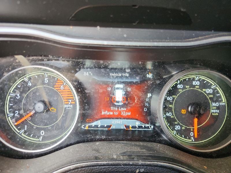53848526 :رقم المزاد ، 1C4PJMDNXKD224722 vin ، 2019 Jeep Cherokee مزاد بيع