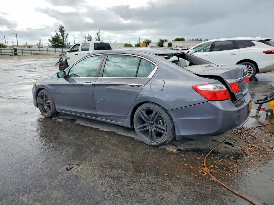 54397816 :رقم المزاد ، 1HGCR2F37DA044613 vin ، 2013 Honda Accord مزاد بيع