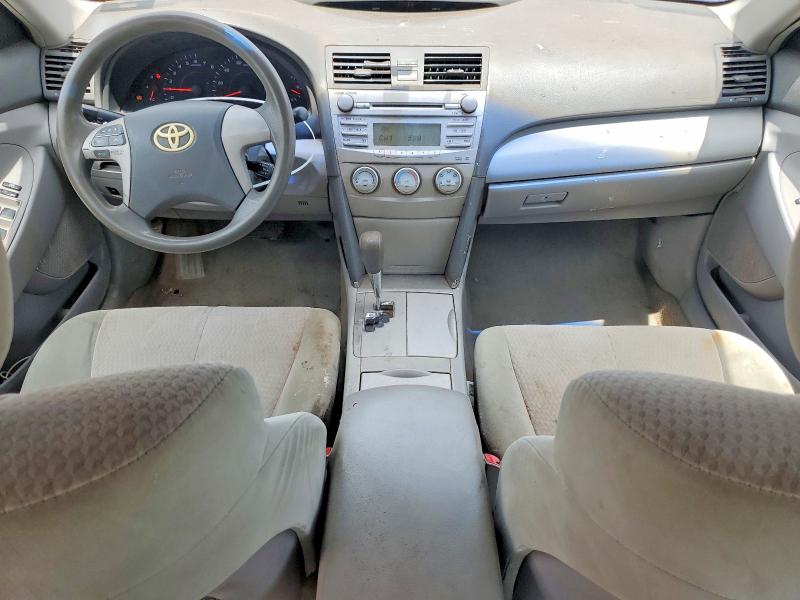 55682996 :رقم المزاد ، 4T1BF3EKXBU151843 vin ، 2011 Toyota Camry مزاد بيع