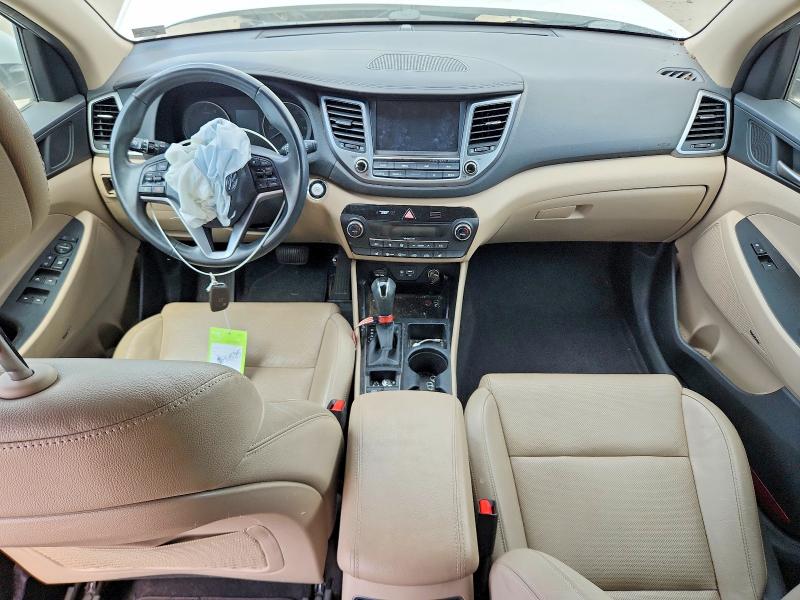 53160546 :رقم المزاد ، KM8J33A4XJU809333 vin ، 2018 Hyundai Tucson مزاد بيع
