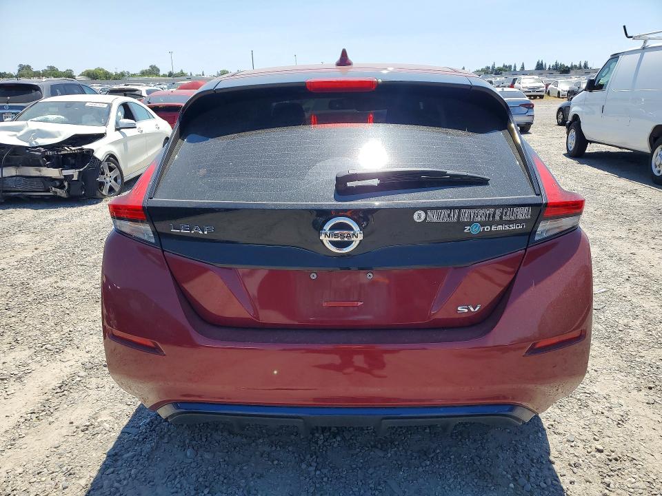 53285436 :رقم المزاد ، 1N4AZ1CP1JC308437 vin ، 2018 Nissan Leaf مزاد بيع