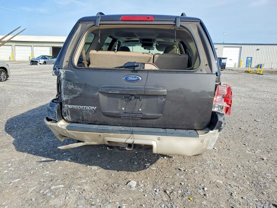 55102276 :رقم المزاد ، 1FMFU17516LA95497 vin ، 2006 Ford Expedition مزاد بيع