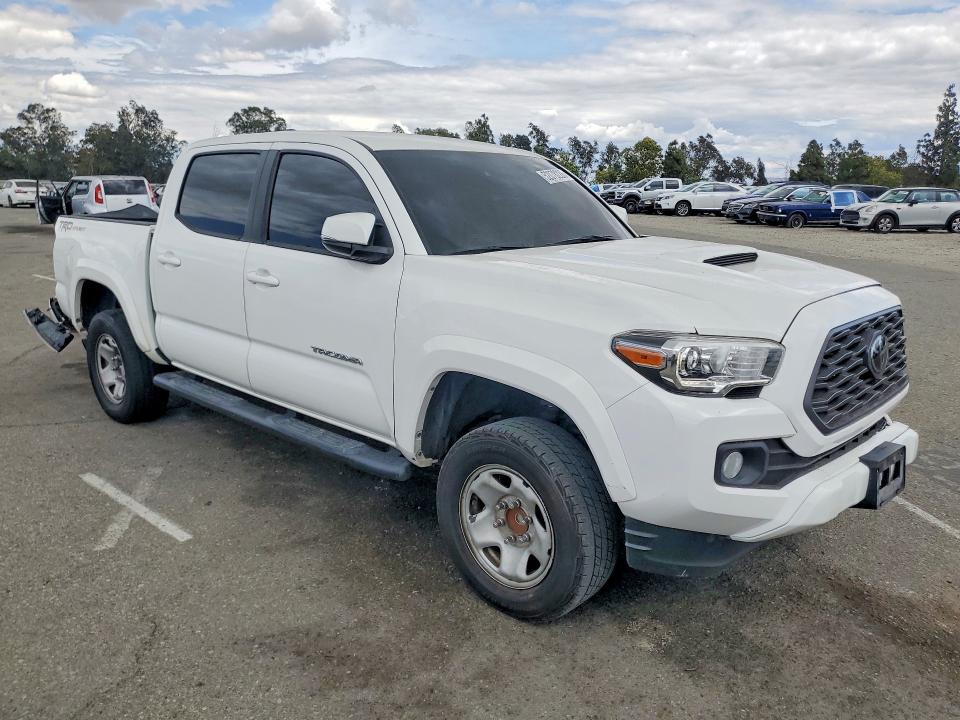 Продажа на аукционе авто 2021 Toyota Tacoma, vin: 3TMAZ5CN6MM154150, номер лота: 52078226