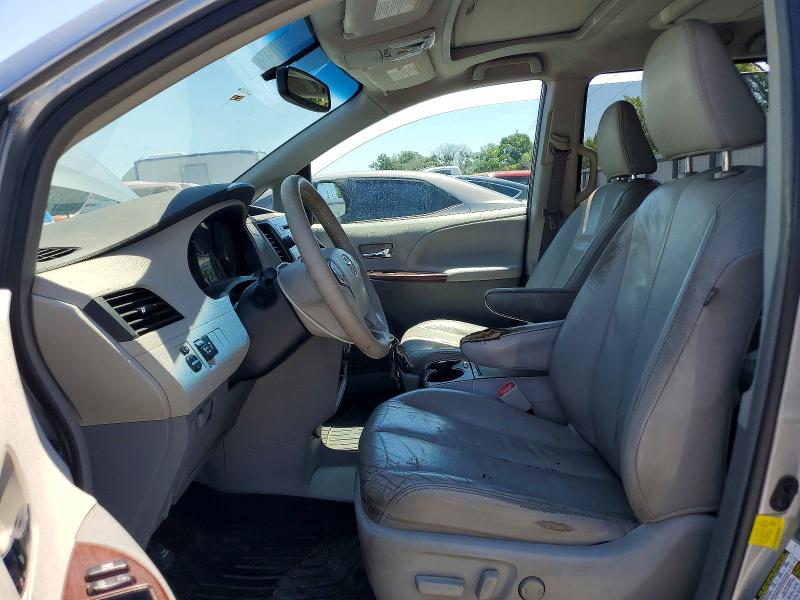 53377926 :رقم المزاد ، 5TDYK3DC3CS201055 vin ، 2012 Toyota Sienna مزاد بيع