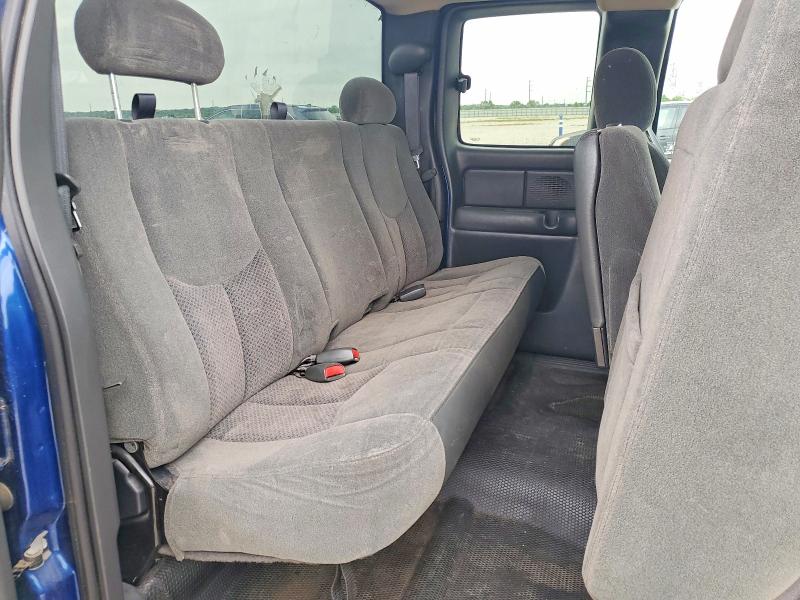 2003 Chevrolet Silverado მანქანა იყიდება აუქციონზე, vin: 1GCEC19X33Z228321, აუქციონის ნომერი: 52815066