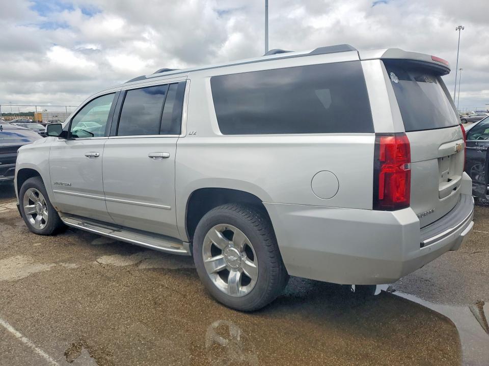 2015 Chevrolet Suburban მანქანა იყიდება აუქციონზე, vin: 1GNSKKKC2FR257422, აუქციონის ნომერი: 53765326