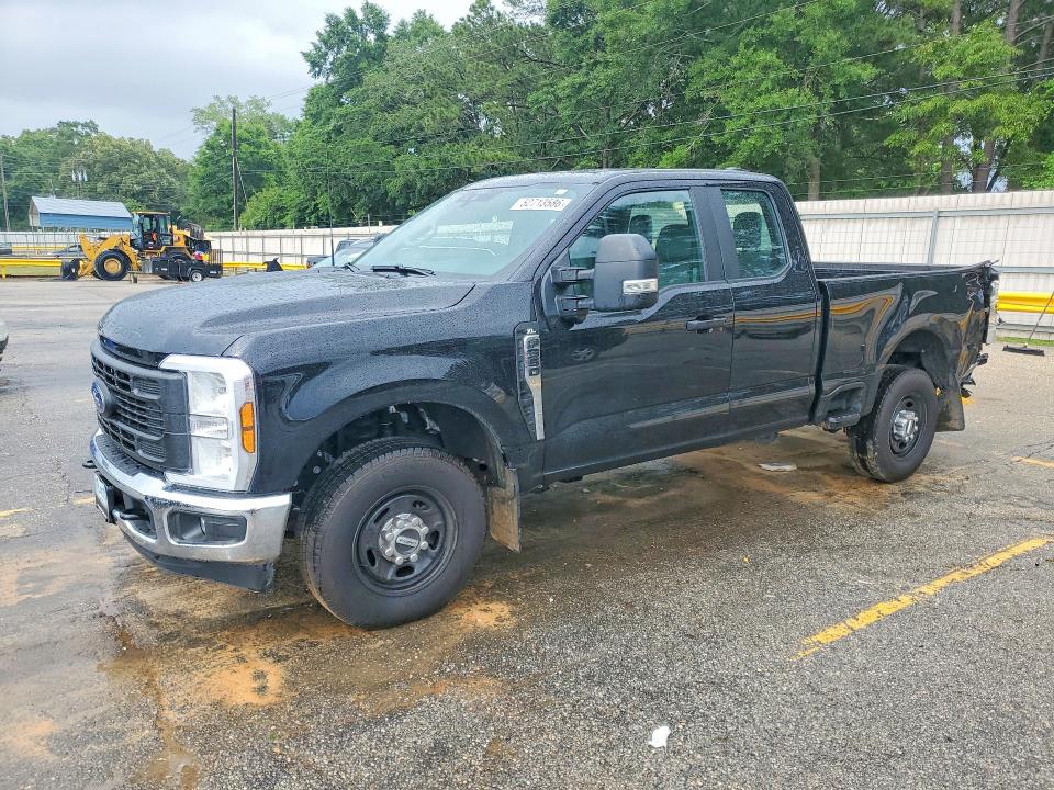 52713586 :رقم المزاد ، 1FT8X3AA8TED28894 vin ، 2026 Ford F350 مزاد بيع