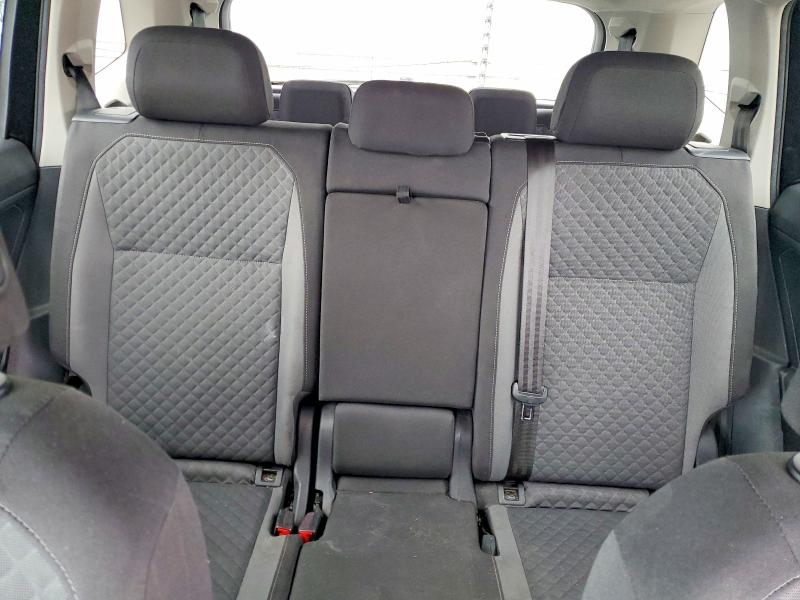2018 Volkswagen Tiguan მანქანა იყიდება აუქციონზე, vin: 3VV1B7AX0JM059293, აუქციონის ნომერი: 53444756