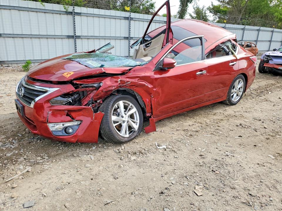 51443376 :رقم المزاد ، 1N4AL3APXFN860837 vin ، 2015 Nissan Altima مزاد بيع