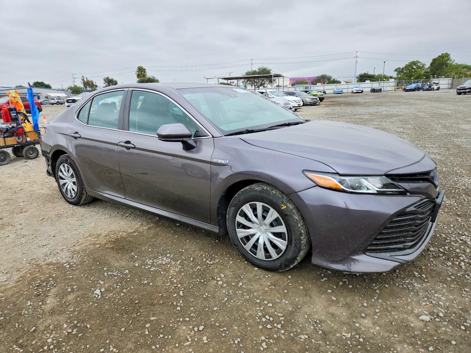 Aukcja sprzedaży 2018 Toyota Camry, vin: 4T1B31HK5JU001792, numer aukcji: 52422186