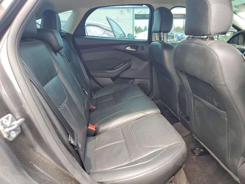 52996166 :رقم المزاد ، 1FADP3N27JL209203 vin ، 2018 Ford Focus مزاد بيع