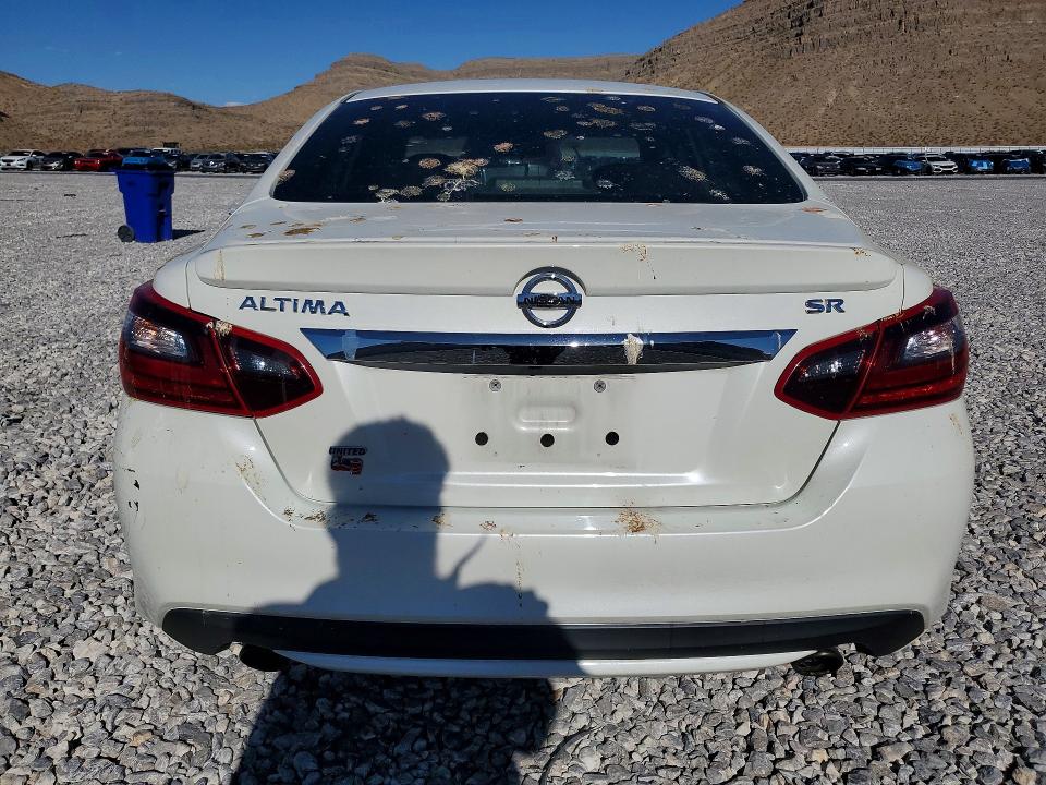 2017 Nissan Altima მანქანა იყიდება აუქციონზე, vin: 1N4AL3AP7HC277608, აუქციონის ნომერი: 54143116