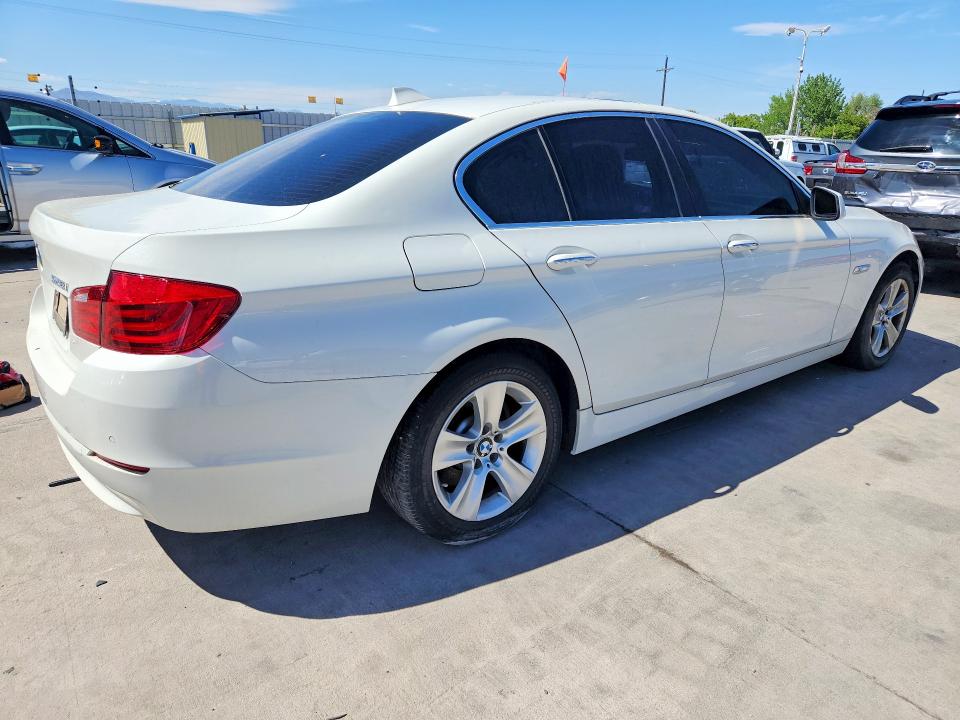 53237776 :رقم المزاد ، WBAXG5C5XCDW24039 vin ، 2012 Bmw 528 مزاد بيع