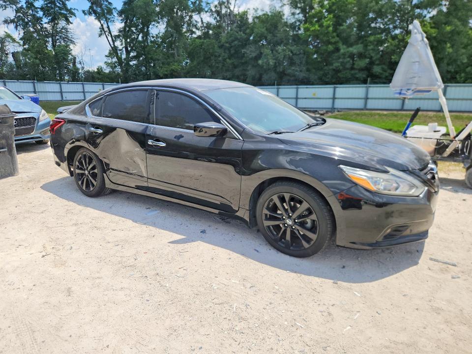 Продажа на аукционе авто 2018 Nissan Altima, vin: 1N4AL3AP2JC221596, номер лота: 54297236