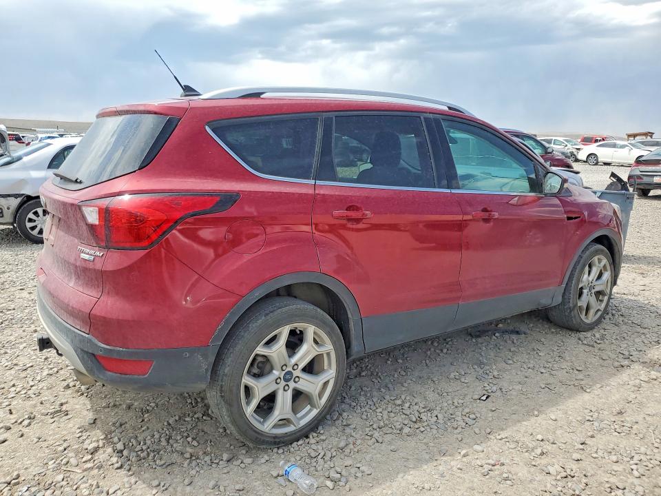 Продажа на аукционе авто 2019 Ford Escape, vin: 1FMCU9J91KUA05671, номер лота: 52747526