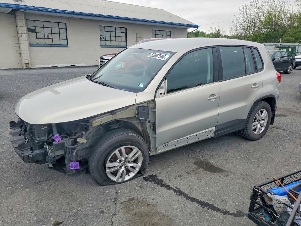 Aukcja sprzedaży 2013 Volkswagen Tiguan, vin: WVGBV7AX3DW537815, numer aukcji: 52807596