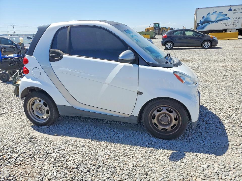 Продажа на аукционе авто 2012 Smart Fortwo, vin: WMEEJ3BA3CK573821, номер лота: 51910176