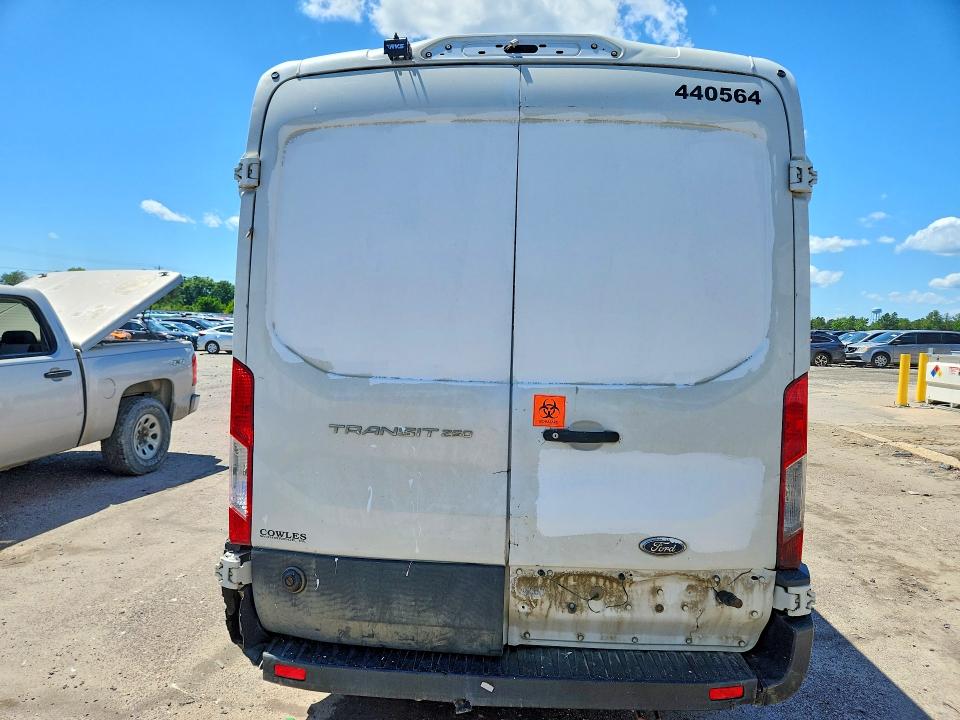 2020 Ford Transit მანქანა იყიდება აუქციონზე, vin: 1FTBR1C85LKA81043, აუქციონის ნომერი: 54664266