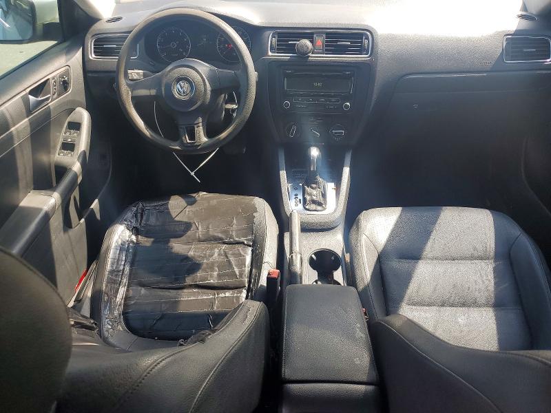50801176 :رقم المزاد ، 3VWDP7AJXCM105754 vin ، 2012 Volkswagen Jetta مزاد بيع