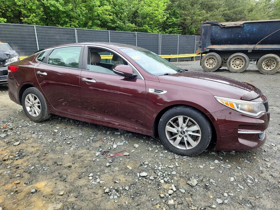 Продажа на аукционе авто 2018 Kia Optima, vin: 5XXGT4L35JG226652, номер лота: 53065626